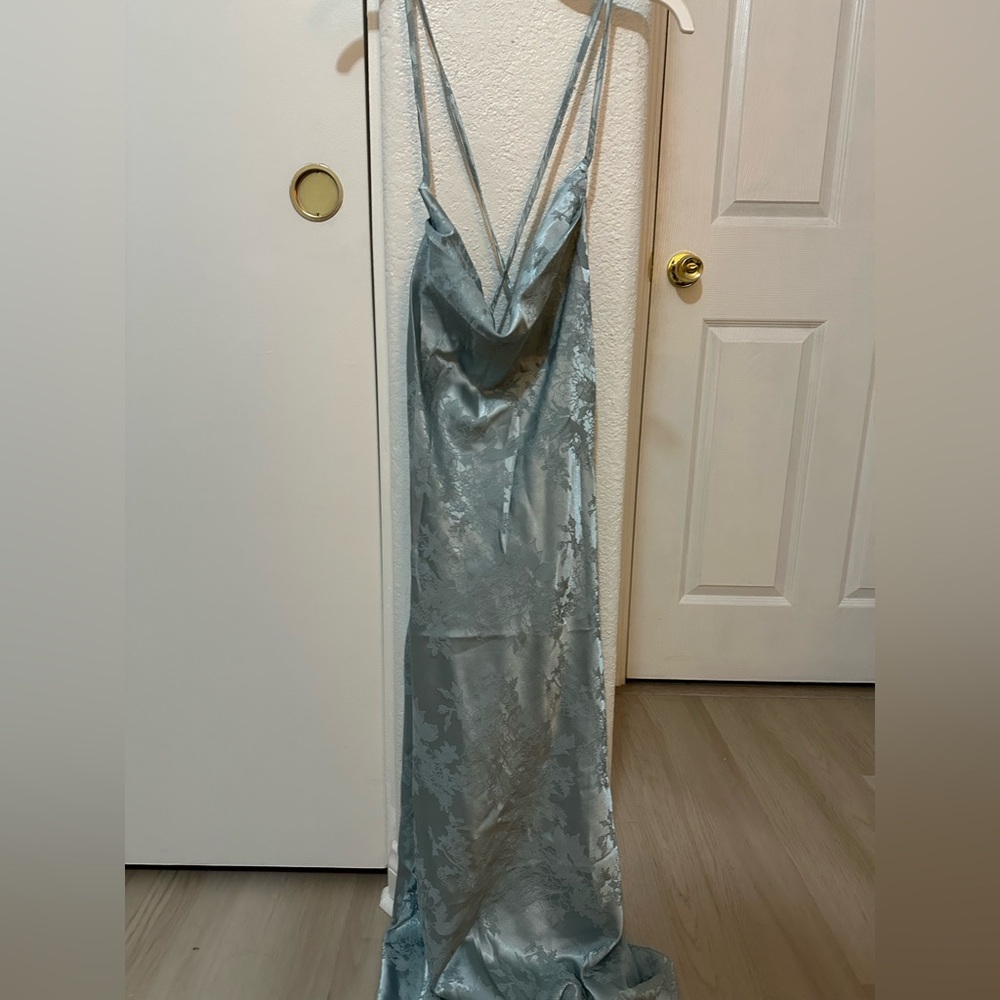 Blue Maxi Dress with Elegant Design